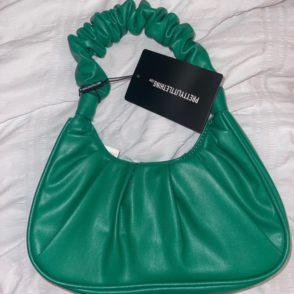 Pretty Little Thing Green Shoulder Bag